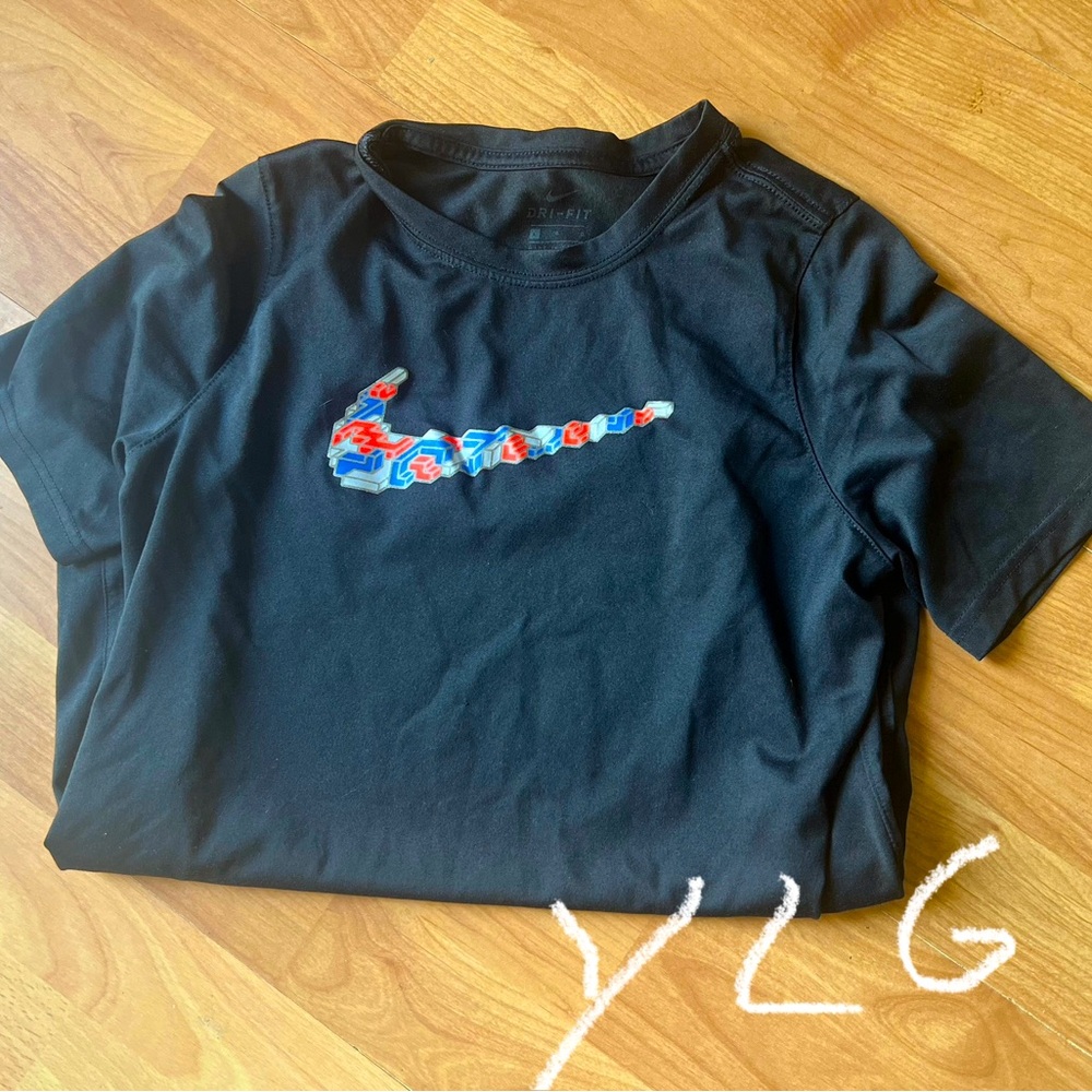 Nike Youth Large